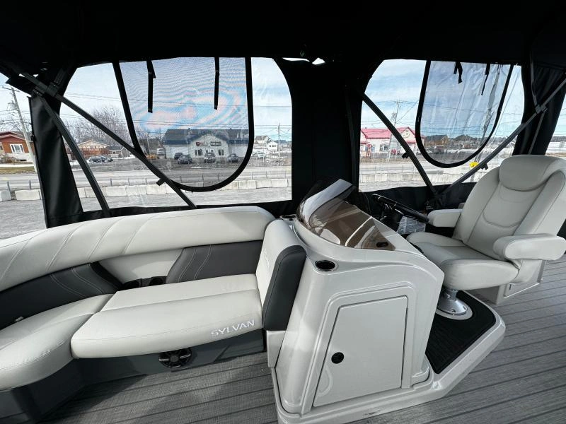 2024 Sylvan Mirage 8524 Resorter 3t / F150 alt