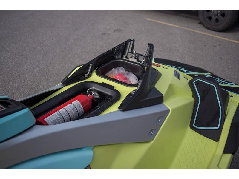 Yamaha Jet Blaster Pro 3 Places 2025 alt