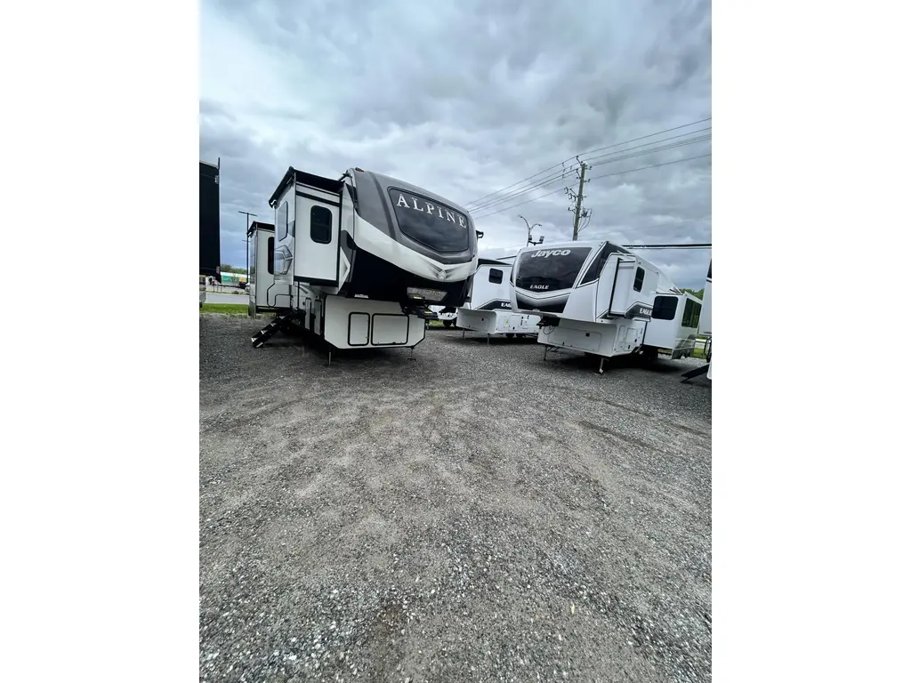 Keystone RV ALPINE 2022 - 3712KB