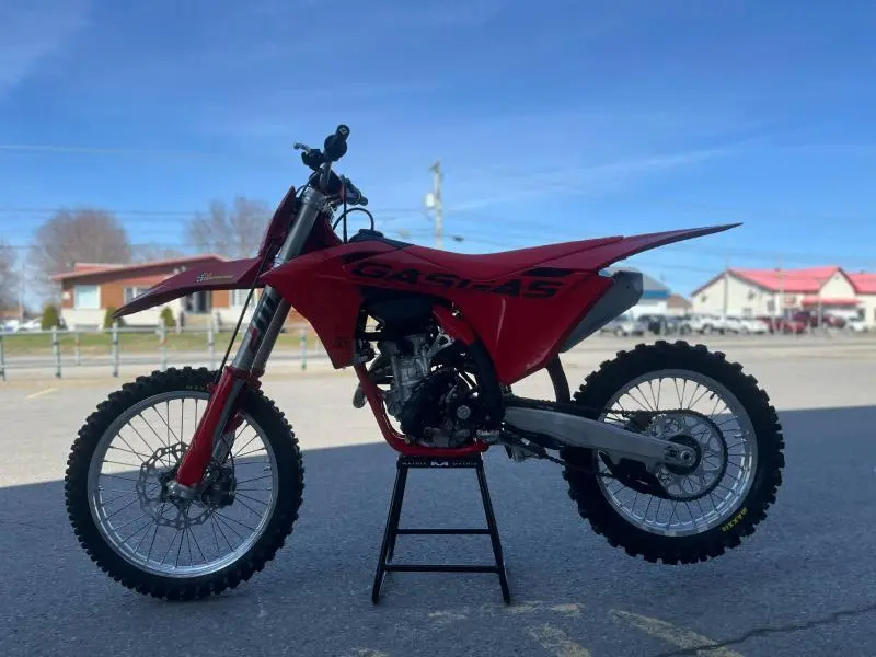 2025 GASGAS MC 250F thumbnail 5