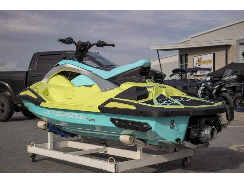 Yamaha Jet Blaster Pro 2 Places 2025 alt