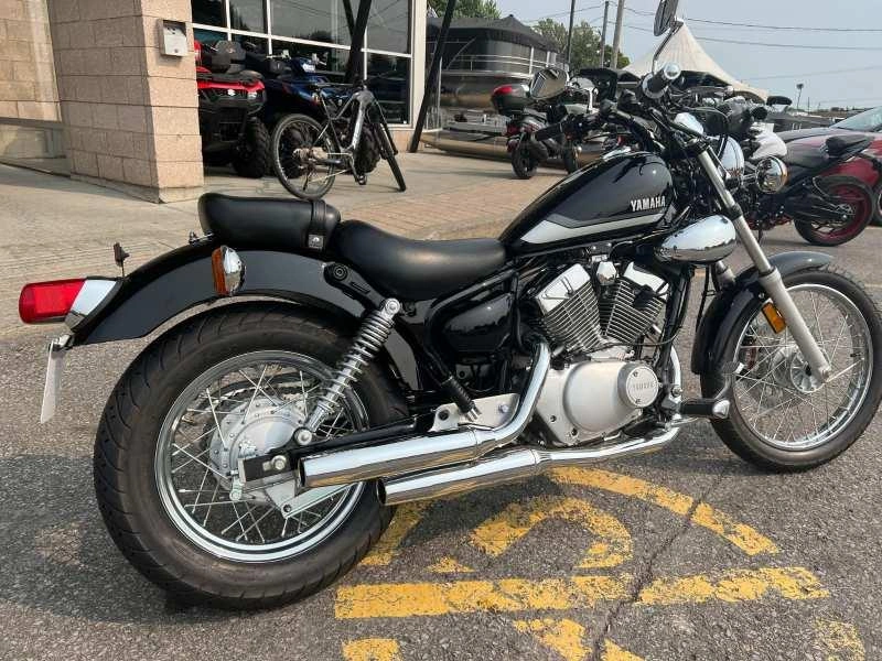 2023 Yamaha V-star 250 alt