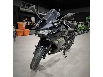 Kawasaki NINJA 650 2025