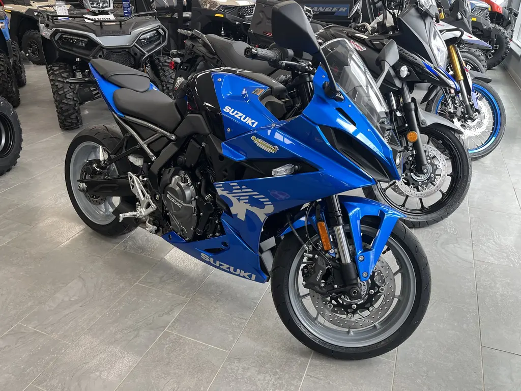 Suzuki GSX-8R 2025