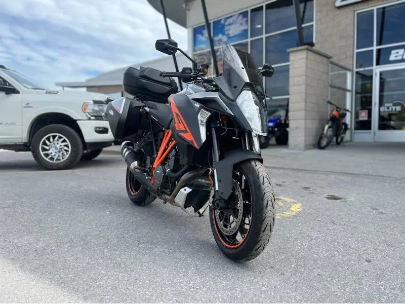 2016 KTM 1290 SUPERDUKE