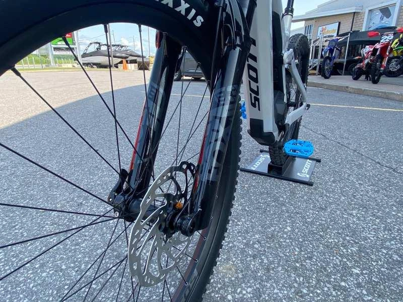 2022 Scott Patron 910 Small alt