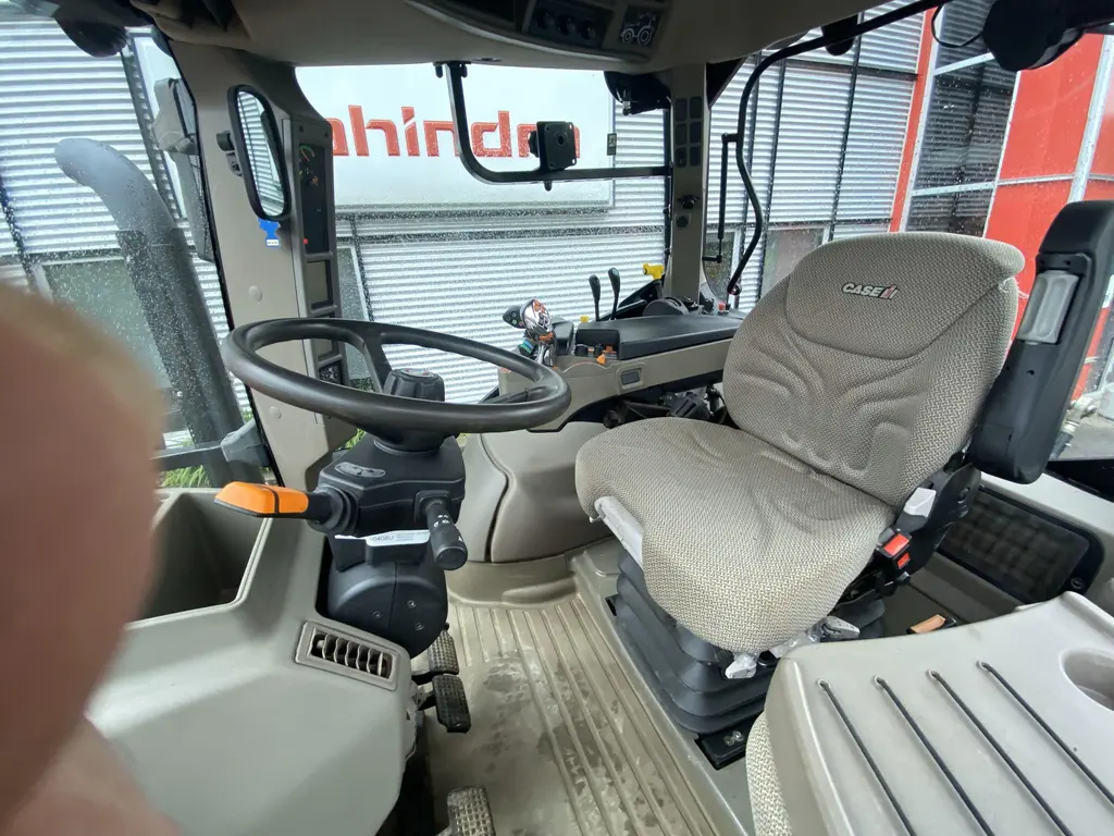 Case IH Vestrum 100 A8 2021