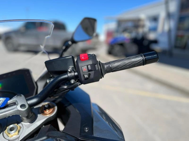 Suzuki Gsx-s1000gt+ 2025 alt