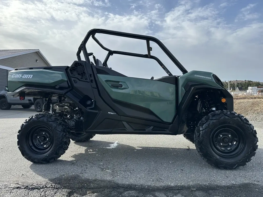 2025 Can-am Commander Dps 700 alt