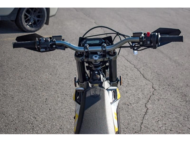 2024 Sur Ron Ultra Bee alt