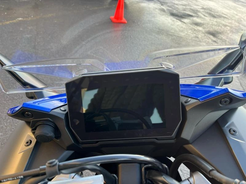 Suzuki Gsx-s1000gt+ 2025 alt