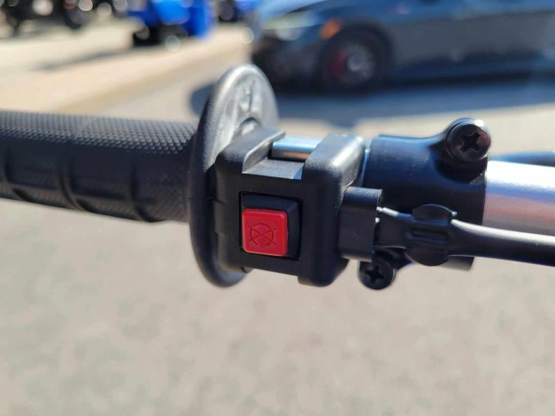 2025 Yamaha Tt-r 125 alt