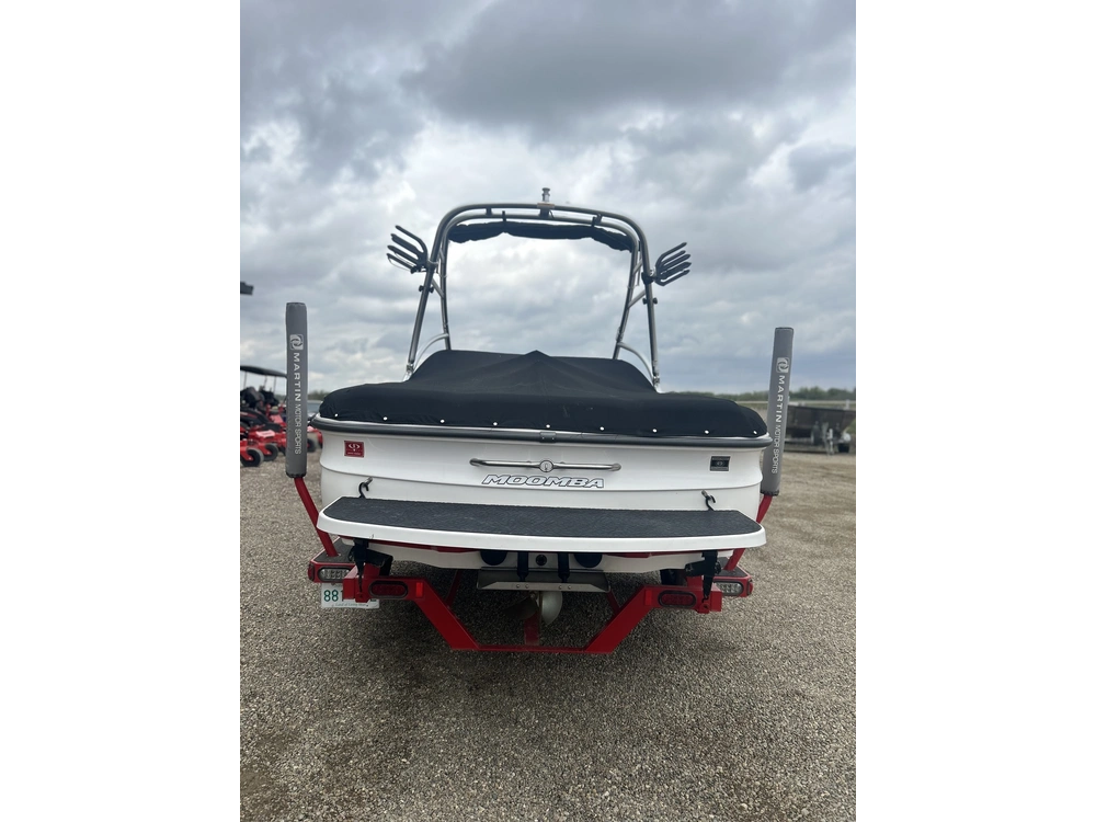 2008 Moomba Mobius Lsv alt
