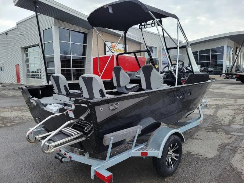 2025 Smoker-craft Excursion 166 Dc alt
