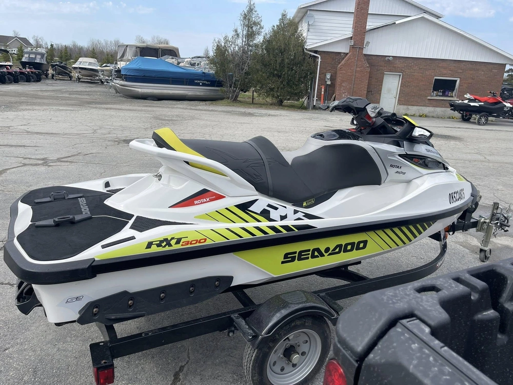 2016 Sea-doo Rxt- X 300 alt