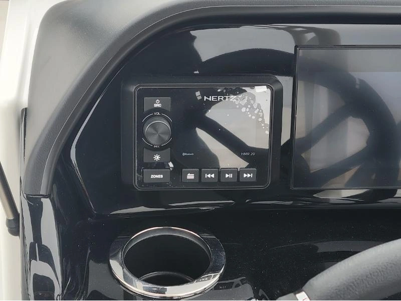 Yamaha 195s 2025 alt