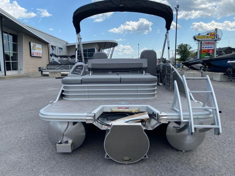 Bennington Marine L23 Swingback 3t / F150 2023 alt
