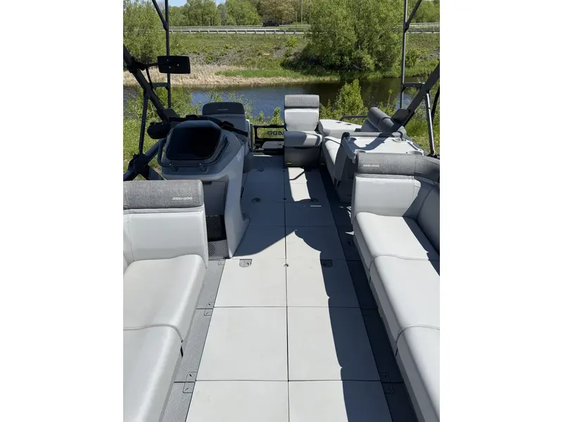 Sea-Doo Switch Cruise 18' 230hp 2024