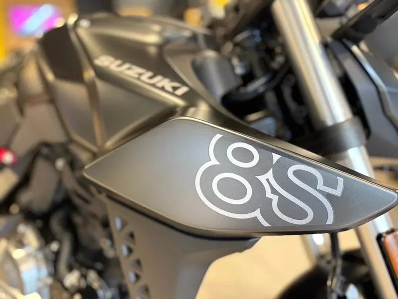 2025 Suzuki GSX-8S
