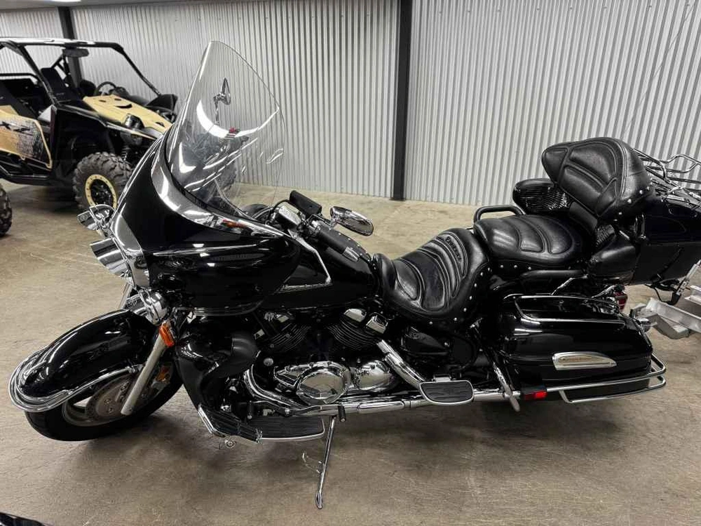 Yamaha Royal Star Venture 2002 alt