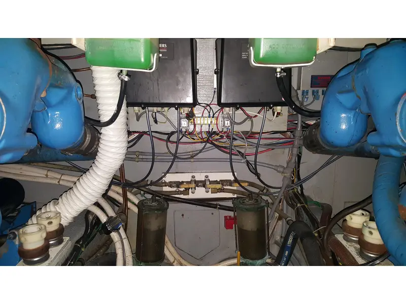 Chris-Craft Catalina 381 1989