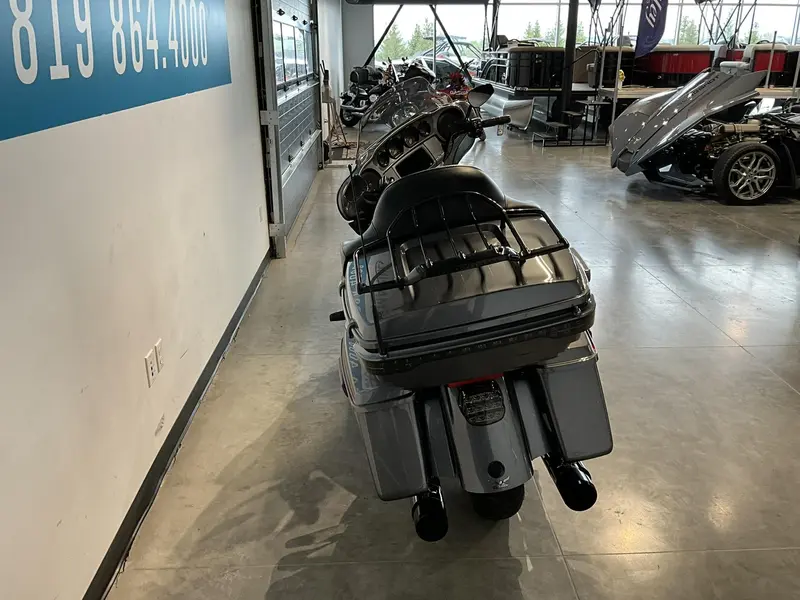 2019 Harley-Davidson Street Glide CVO 117