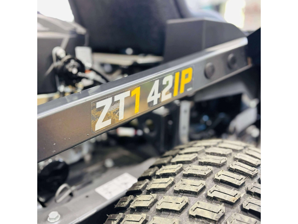 Cub Cadet Tracteur À Gazon Zt1 42ip 17aleacs596 2025 alt