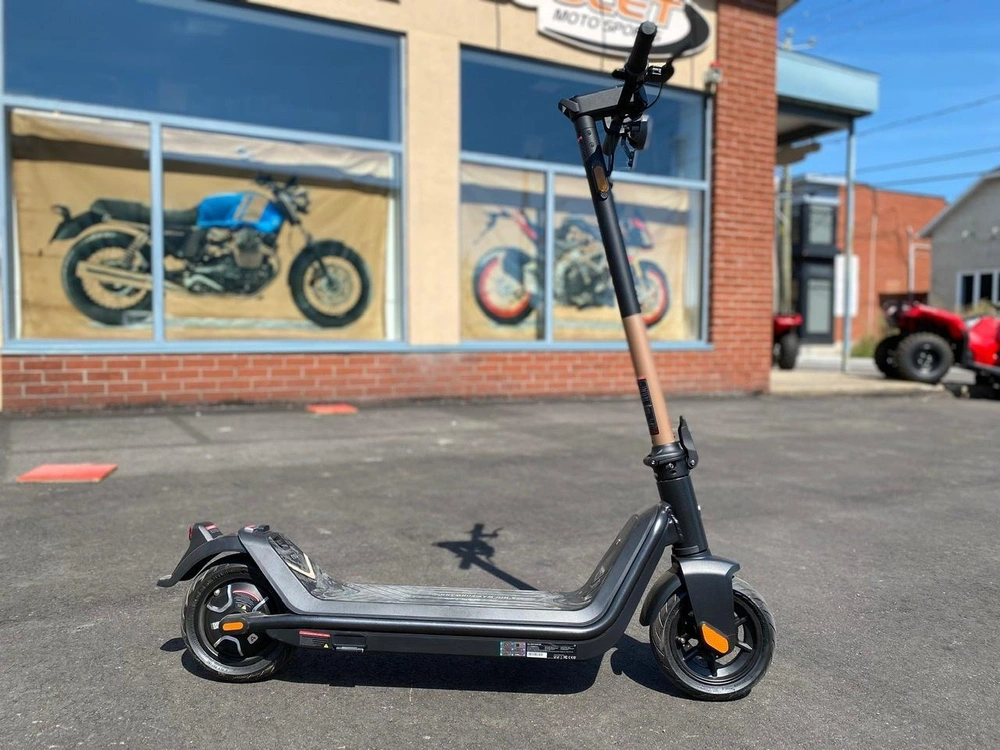 2022 Niu Kqi3 Pro alt