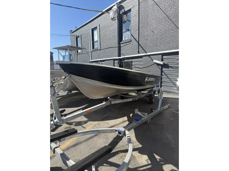 Legend 16 Widebody LS - $39.95 weekly Oac 2023