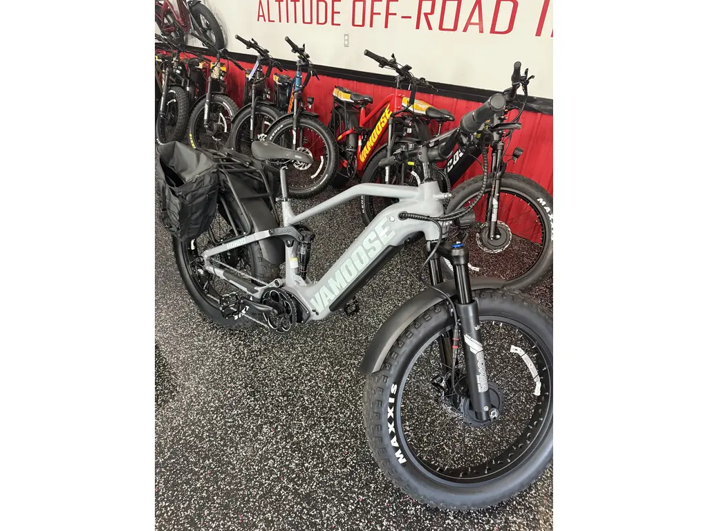 VAMOOSE HONDO 1500 WATT 2025