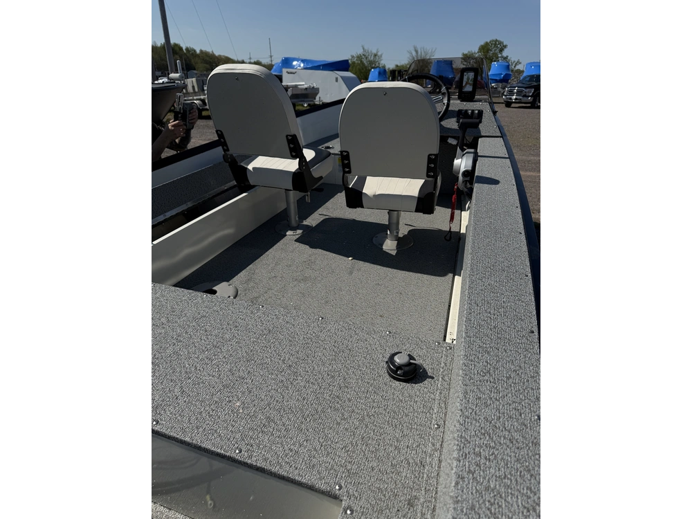 2025 Legend 16 Prosport Sc W/ 25 Elpt 4s Merc & Mooring Cover