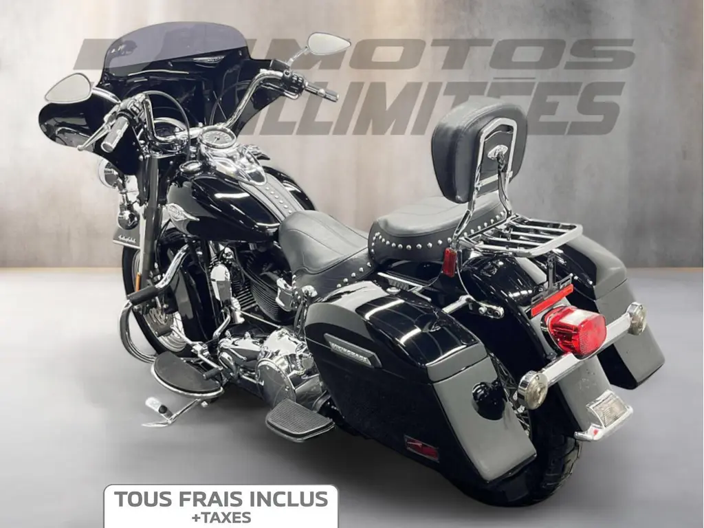 2011 Harley-Davidson FLHTSC SOFTAIL HERITAGE CLASSIC