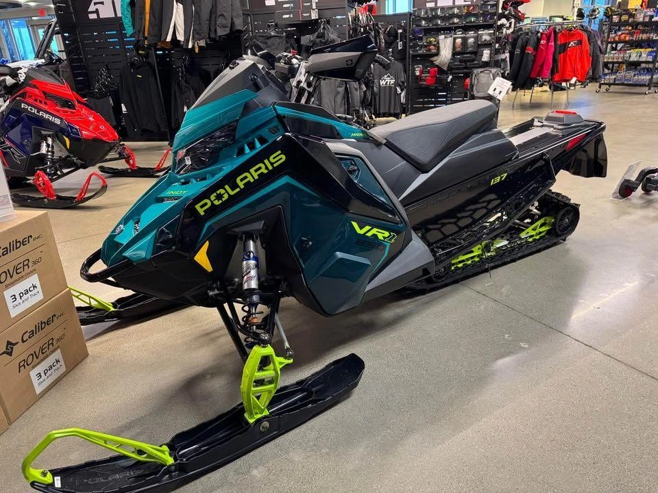 2025 Polaris Sno-25 850 Indy Vr1 137 alt