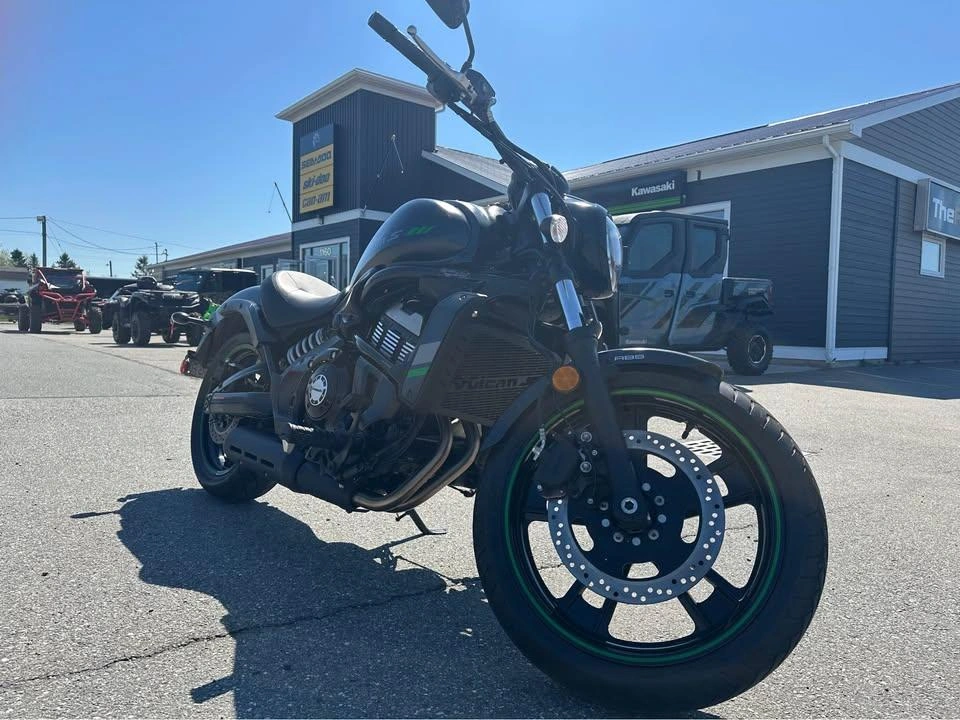 2023 Kawasaki Vulcan S alt