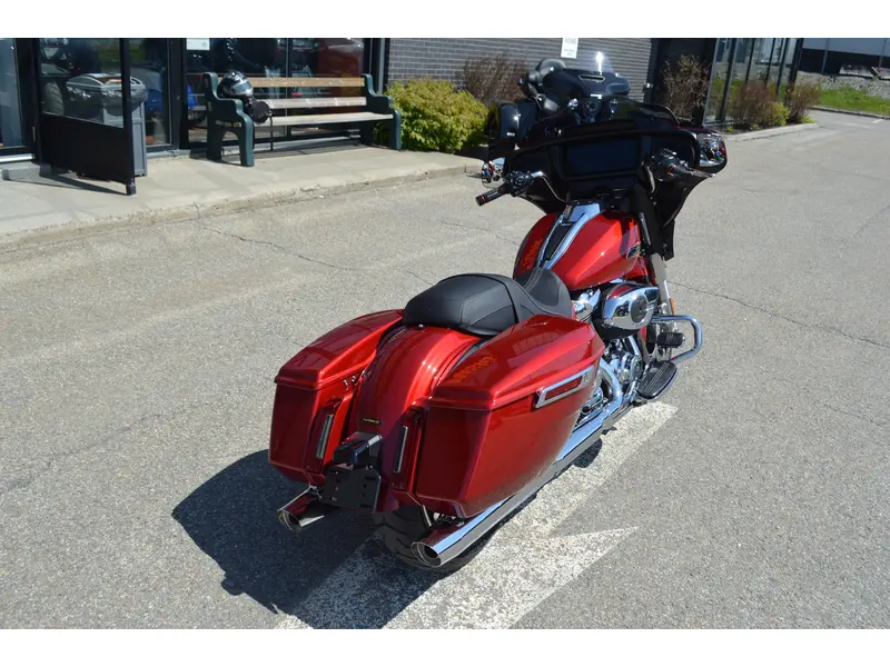 2025 Harley-Davidson FLHX Street Glide