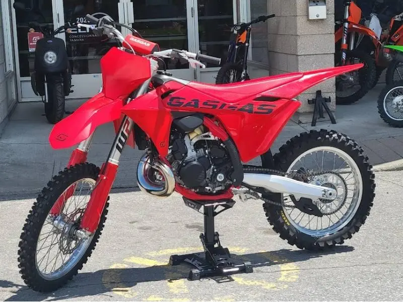 2025 GASGAS MC 300 thumbnail 4