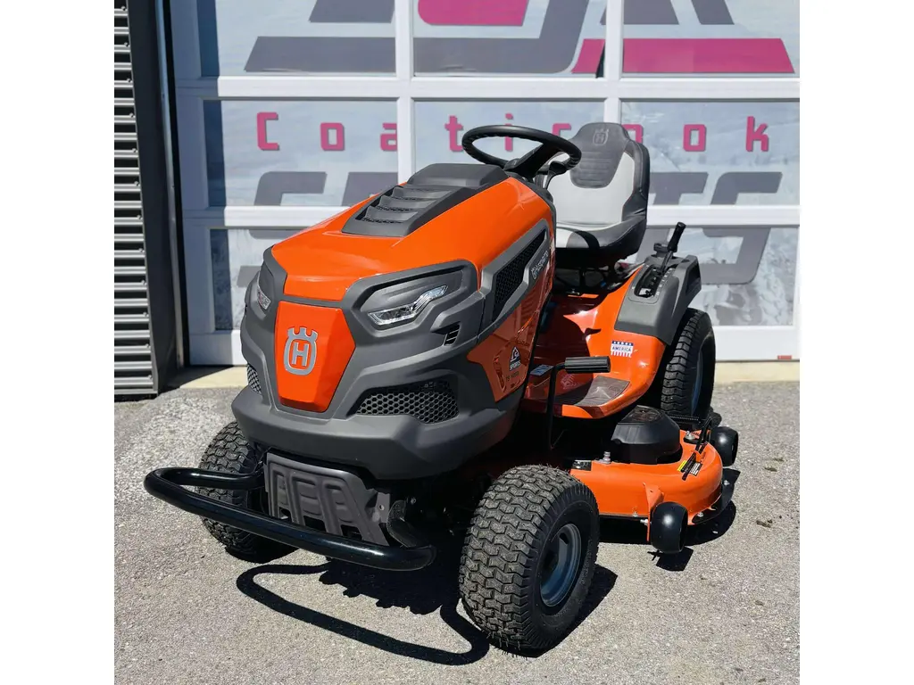 HUSQVARNA TRACTEUR À GAZON TS 148X 960430347 2025