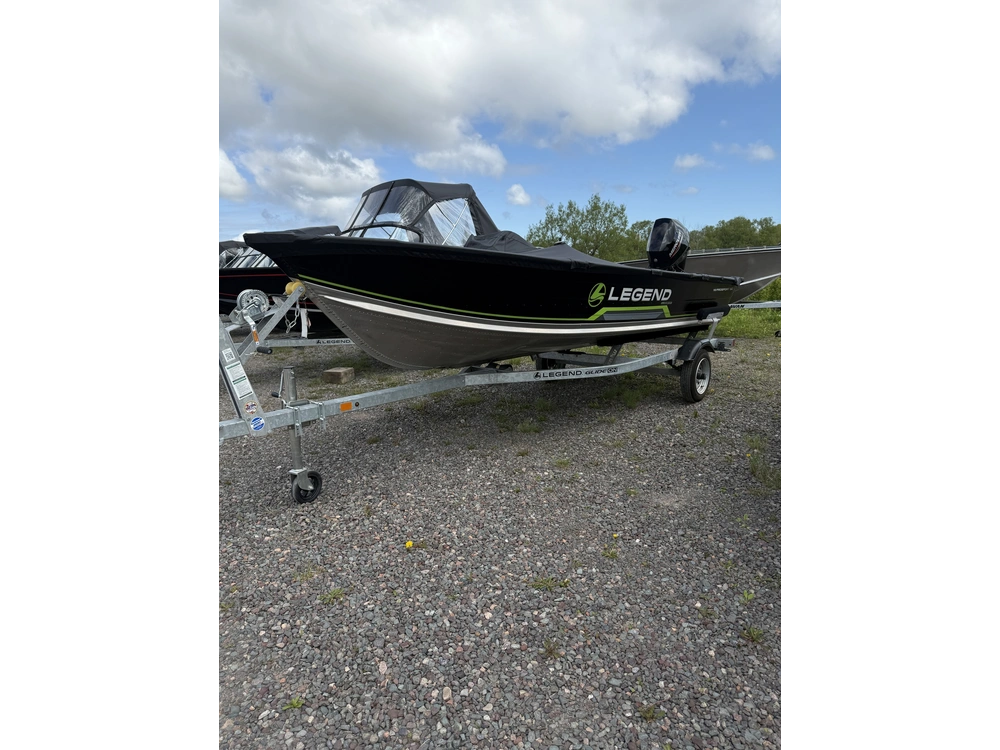 2025 Legend 16 Prosport Sc W/ 25 Elpt 4s Merc & Mooring Cover