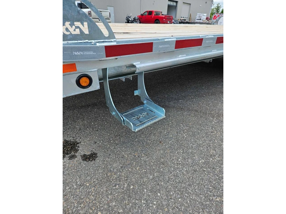 N&n Trailers Rhino Junior 18+4 2025 alt