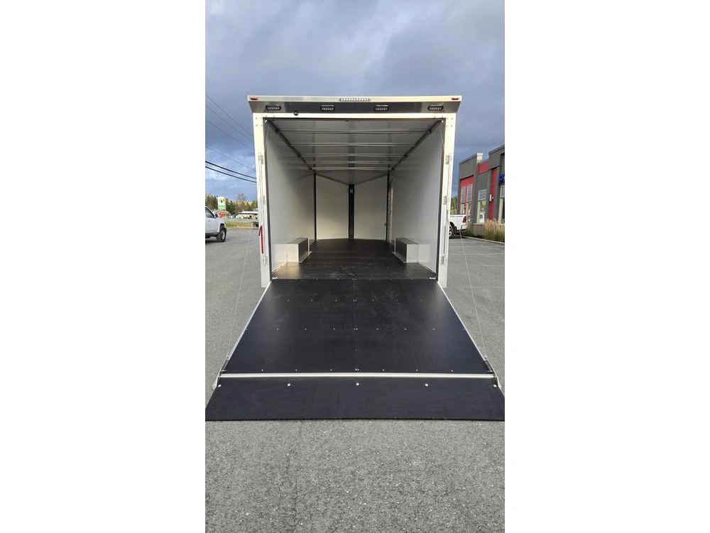 Ideal Cargo Idev8.524ta3 8.5 X 24 Evocore Porte Rampe 2024 alt