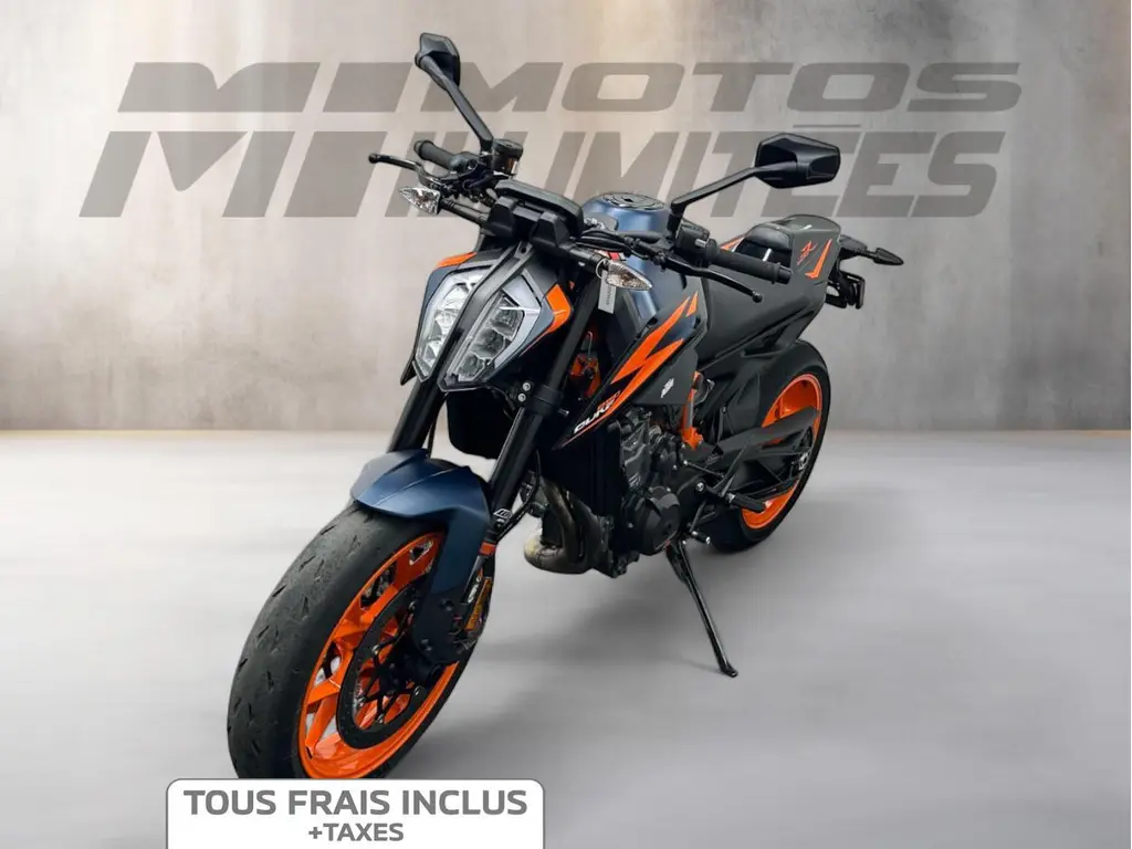 2023 KTM 890 DUKE R