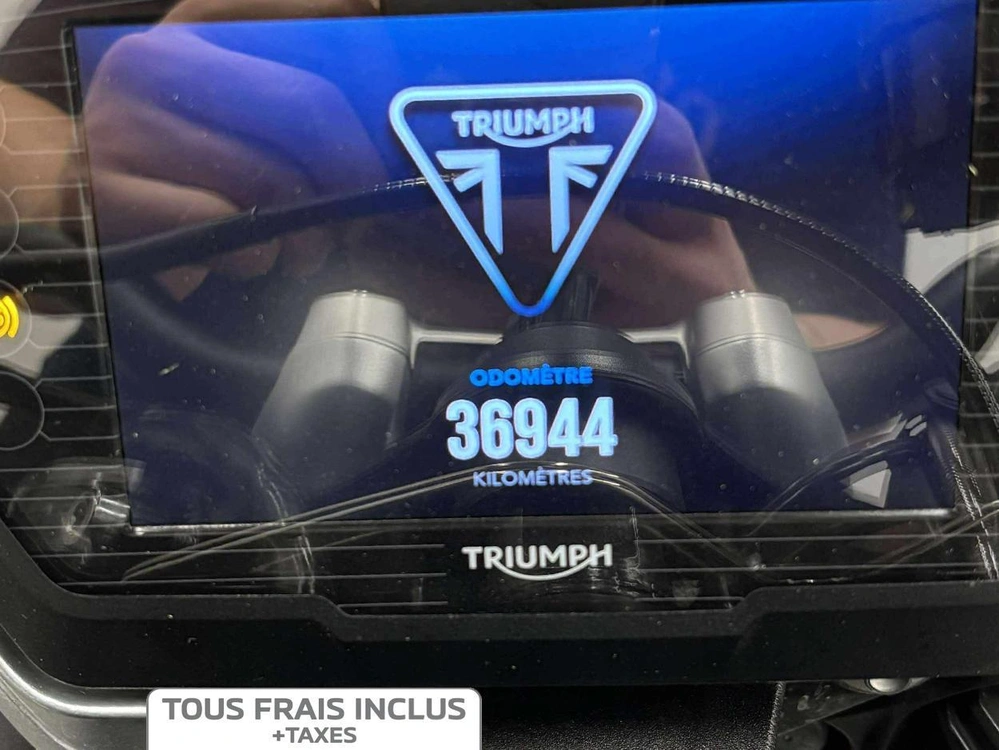 Triumph Street Triple 765 Rs 2018 alt