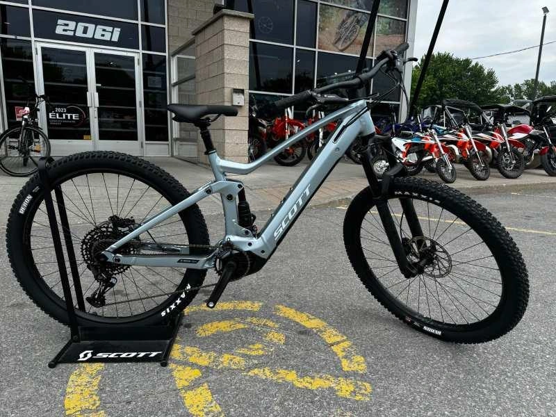 Scott Contessa Strike 920 Large 2022 alt