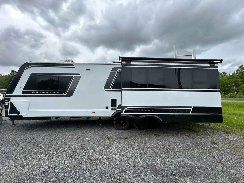 Brinkley Rv Z-air 285 2024 alt