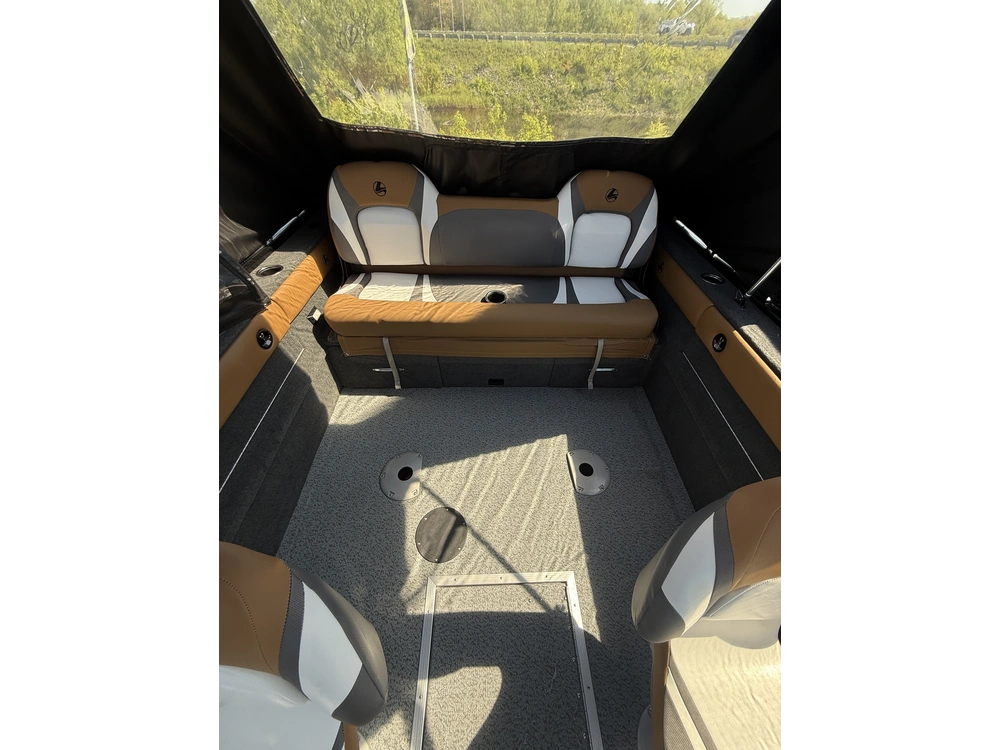 2024 Legend X18 W/ 90 Elpt 4s Merc, Galv Trailer & Bow To Stern Cover