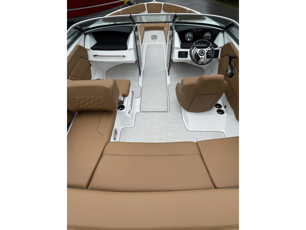 2025 Four Winns H1 Mercruiser 4.5l alt