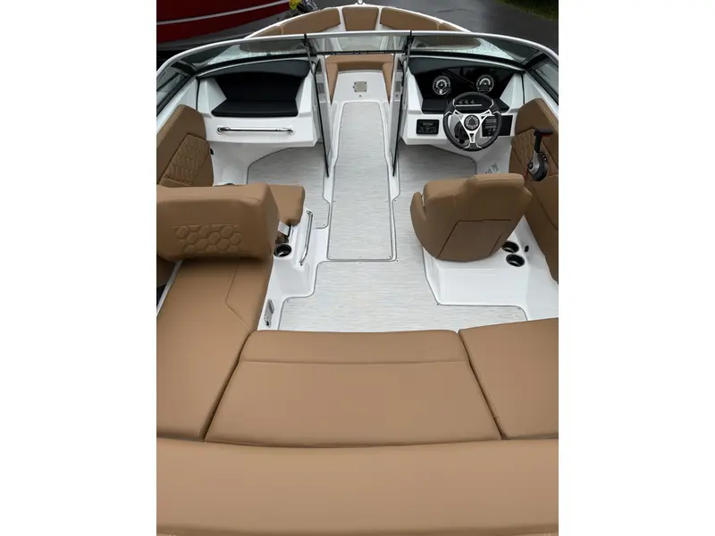 Four Winns H1 MERCRUISER 4.5L 2025