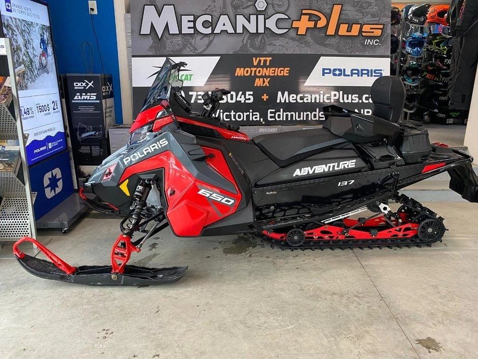 2024 Polaris Sno 650 Indy Adventure 13 alt