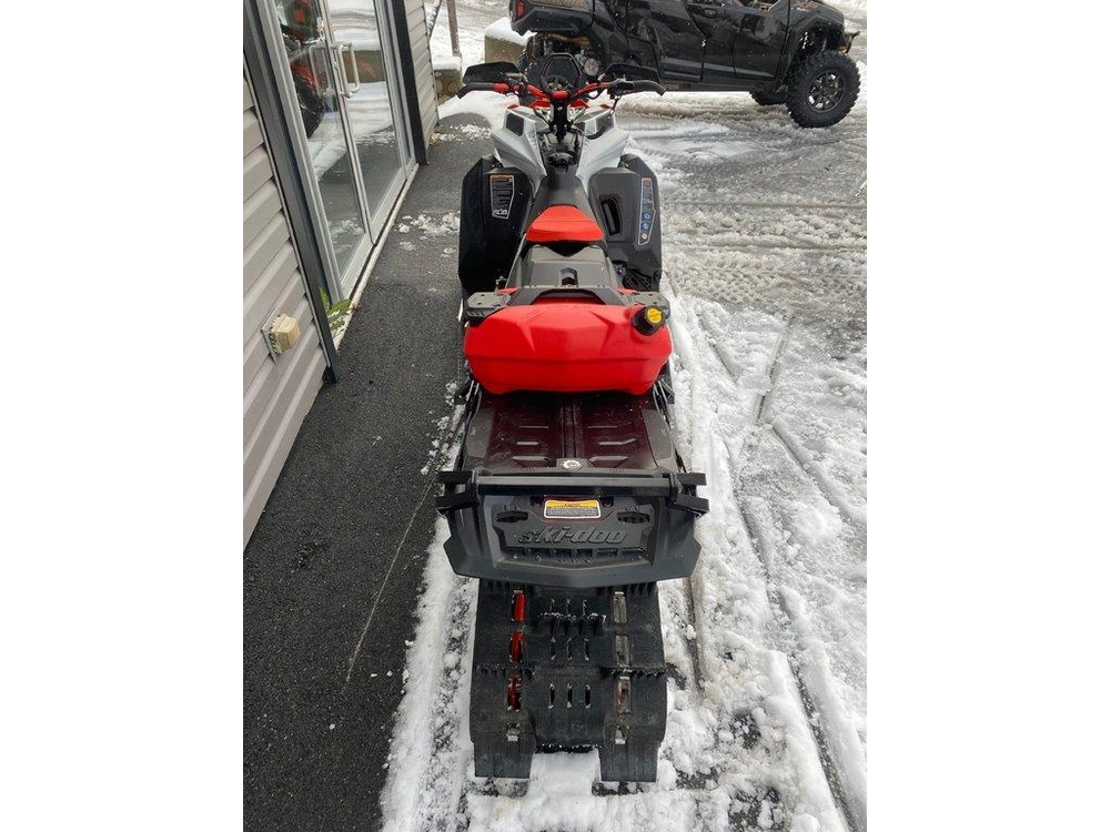 2021 Ski-doo Summit alt