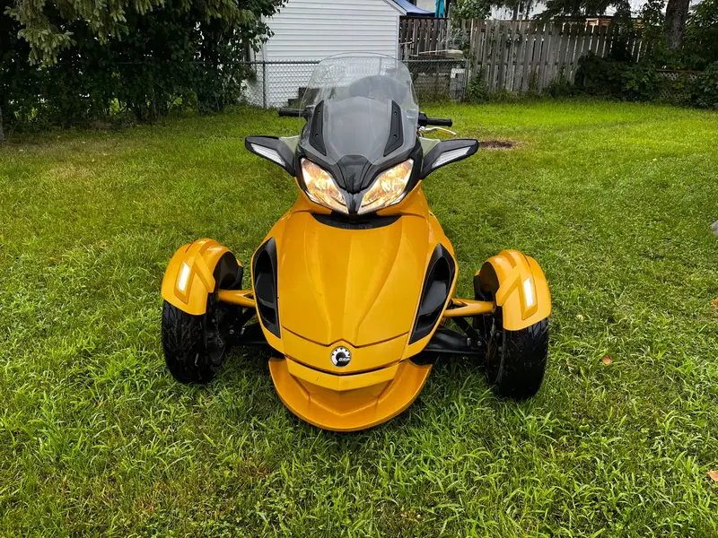 2013 Can-Am SPYDER ST-S